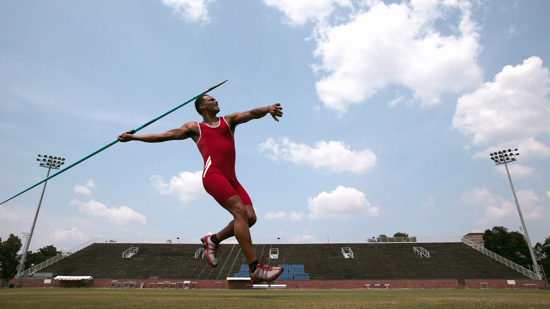 赛事摄影展如期举行通过镜头记录球场上的每一个高燃时刻,赛事摄影技巧
